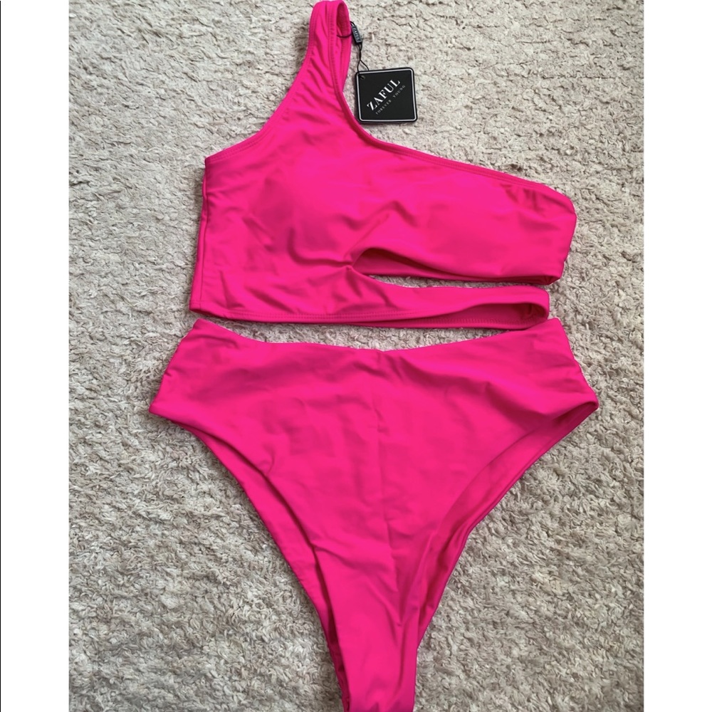 NWT medium Zaful hot pink cut out bikini